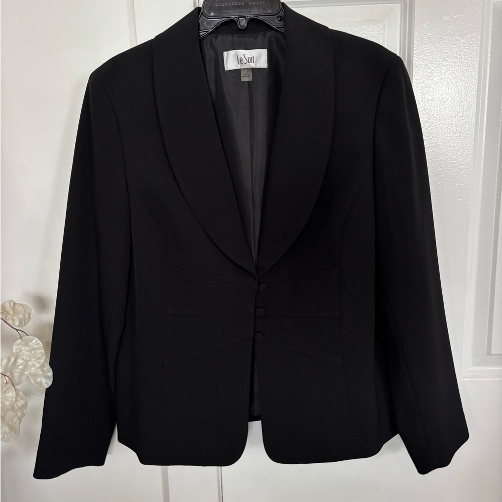 Le Suit Classic Black Women's Skirt Suit